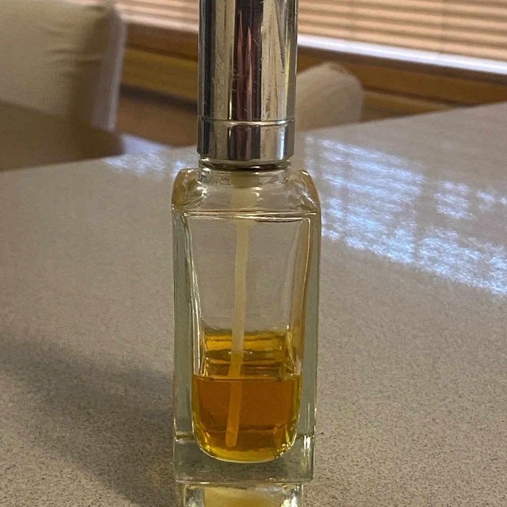 Tea Rose Eau de Toilette Spray - Yellow